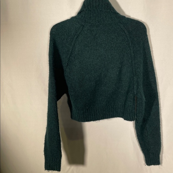 ZARA WOMENS GREEN WOOL SEMI CROPPED TURTLENECK SWEATER SMALL 9598/188/500/S - Picture 6 of 6